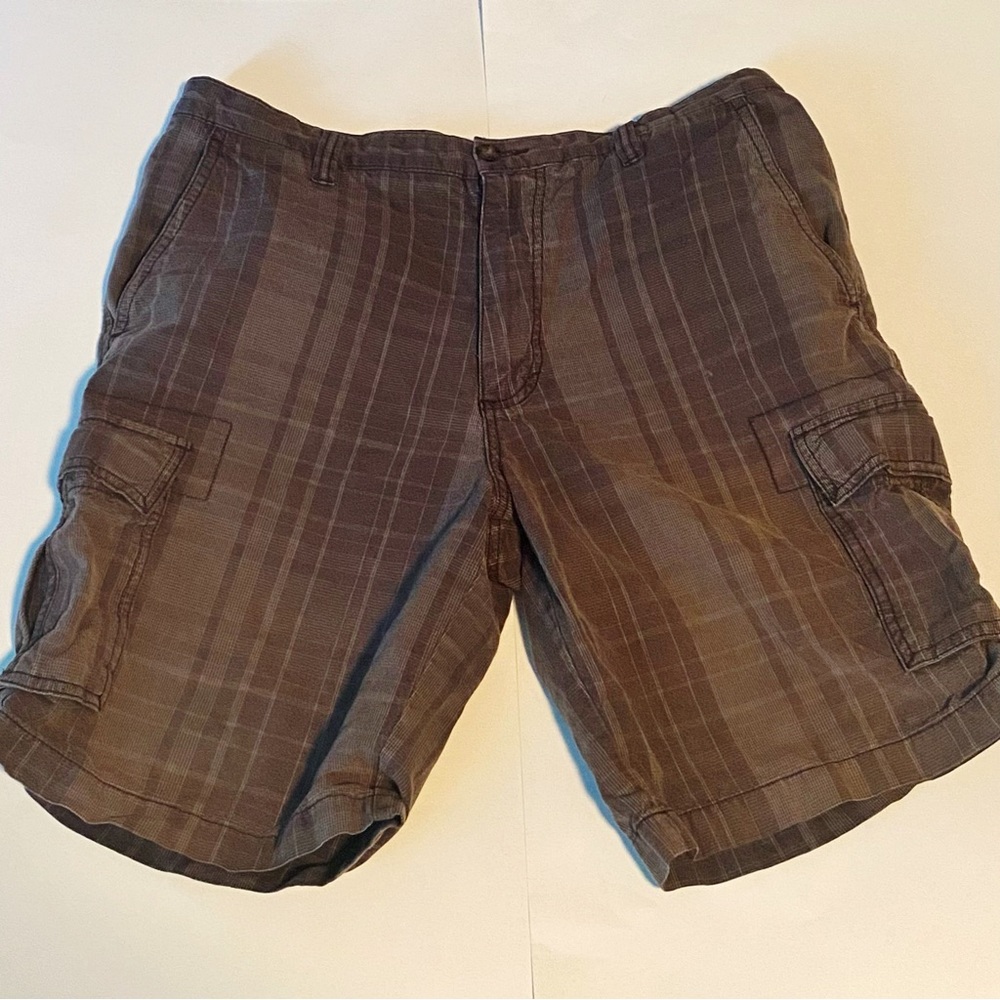 Dockers cargo shorts Size 34 dark gray plaid outdoors casual hiking